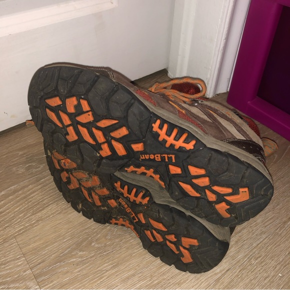 Ll Bean youth hiking boots size 6 - Picture 4 of 6